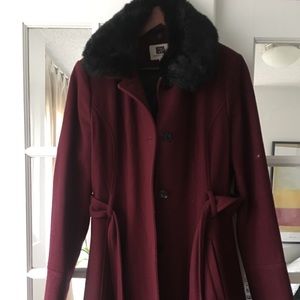 Maroon wool coat with detachable faux fur